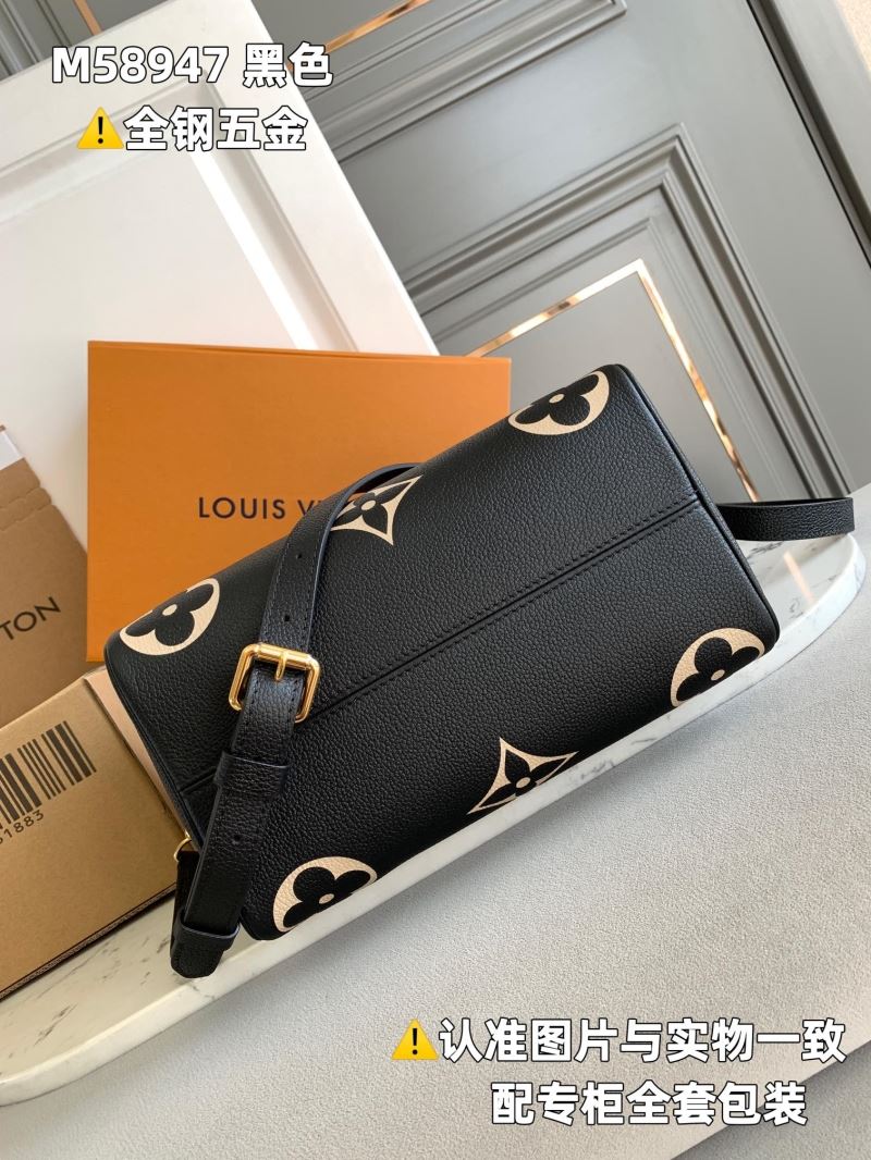 Louis Vuitton Speedy Bags